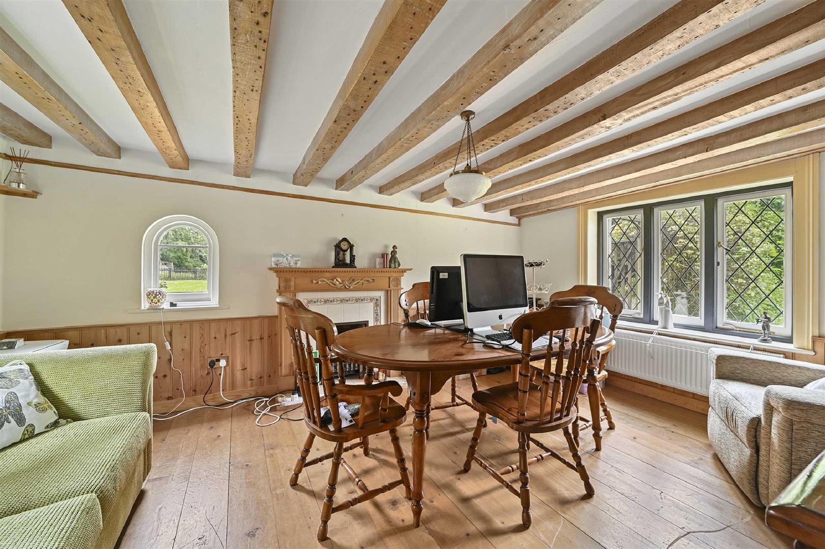 Cranfield Park Road, Wickford